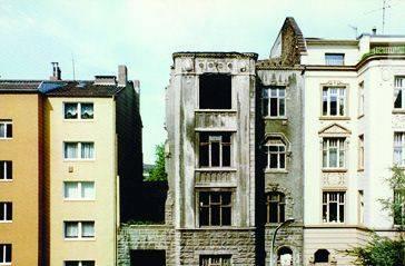 Umbau & Wiederaufbau einer denkmalgesch�tzten Ruine - K�ln