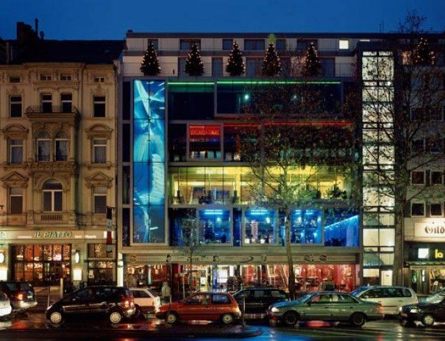 Hotel und Geschäftshaus am Hohenzollernring in Köln, Architektur