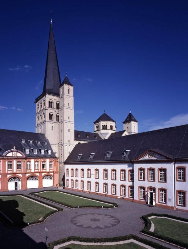 Ehemalige Benediktinerabtei Brauweiler - Pulheim