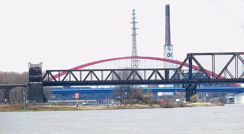 Hochfelder Br�cke - Duisburg
