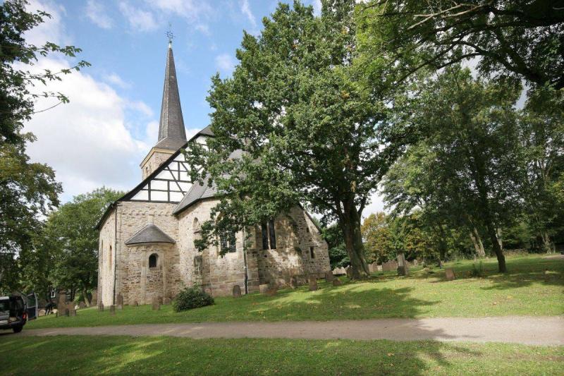 Dorfkirche Bochum Stiepel in Bochum, Architektur baukunstnrw