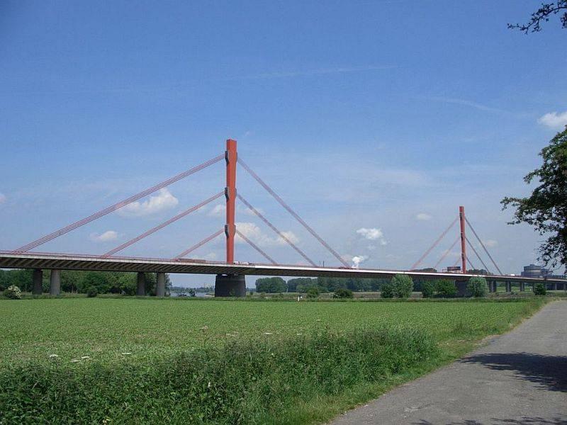Beeckerwerther Br�cke - Duisburg