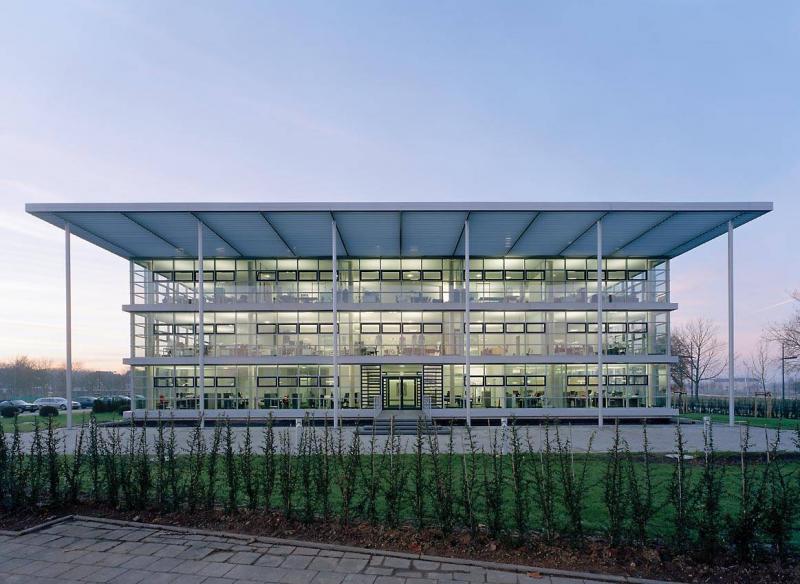 van Laak Verwaltungs- und Logistikzentrum - M�nchengladbach