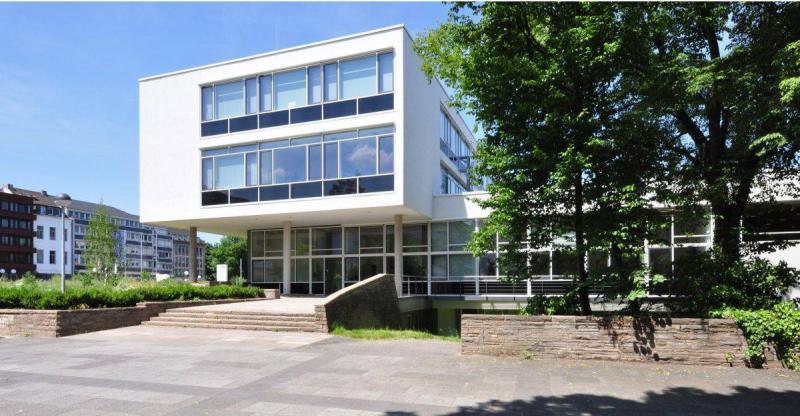 Universit�ts- und Landesbibliothek Bonn  - Bonn