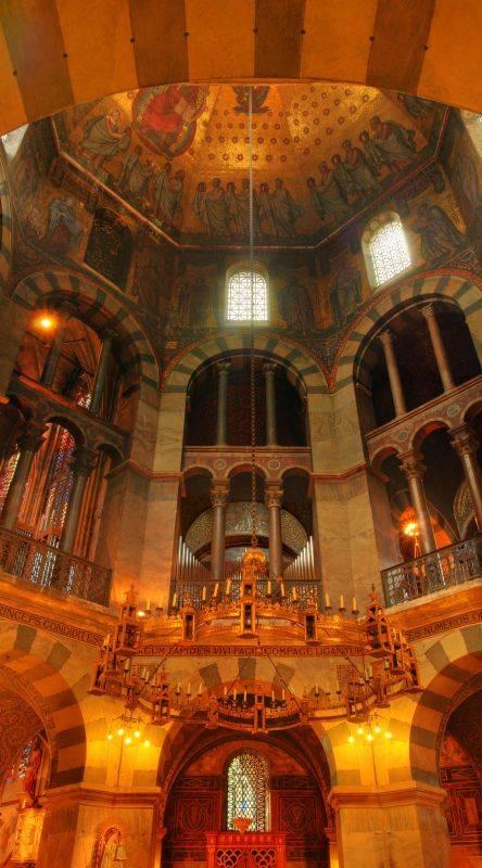 Aachener Dom St. Marien - Aachen