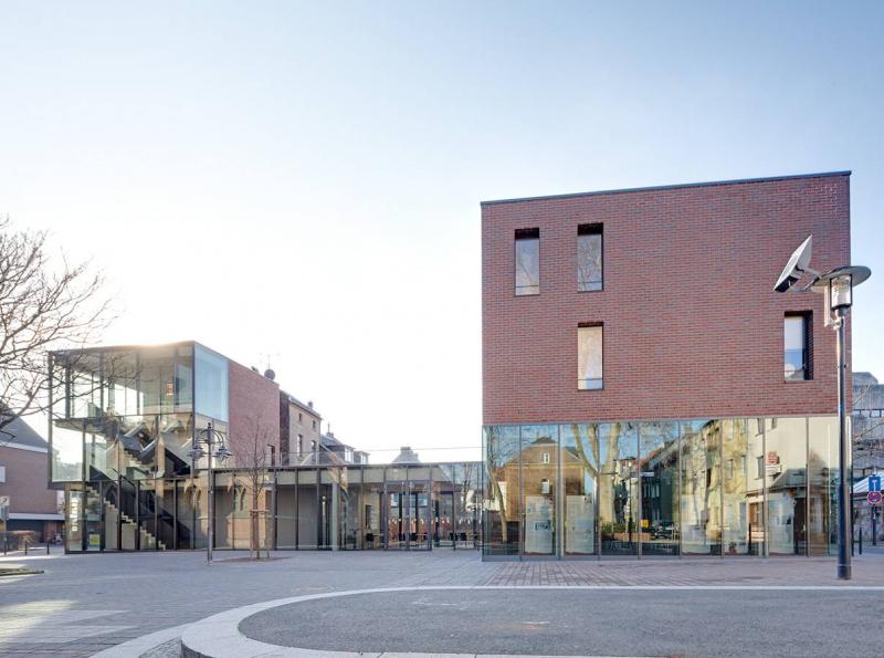 Begegnungszentrum am Heinrich-Fetten-Platz  - Br�hl