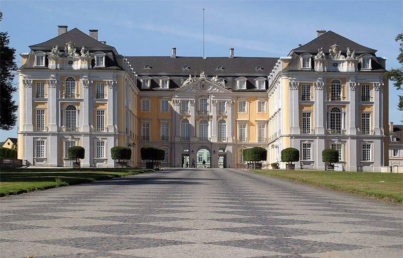Schloss Augustusburg - Br�hl