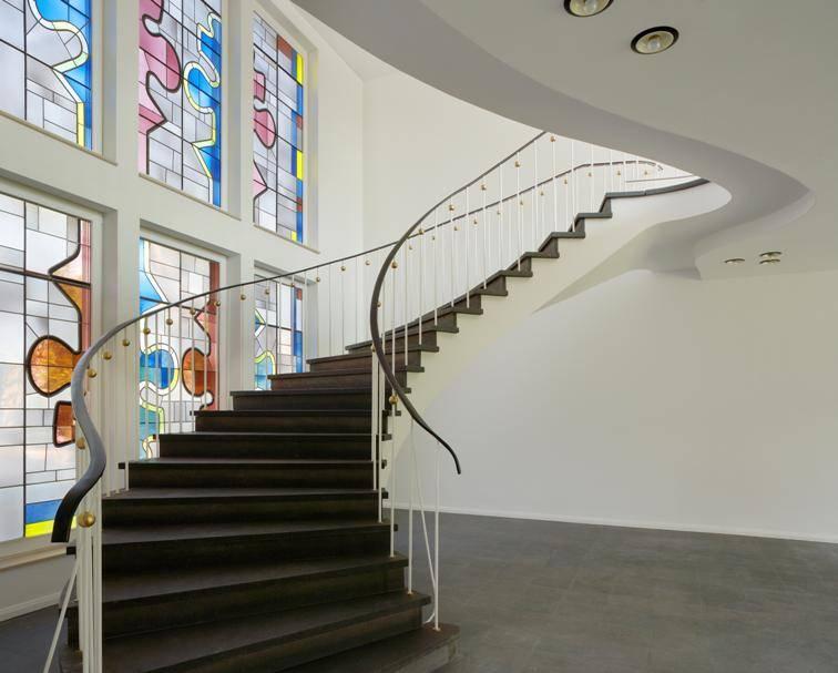 Umnutzung ehemaliges Rathaus K�ln Weiden zu Stadtwohnen im Ludwig-Gies Park - K�ln