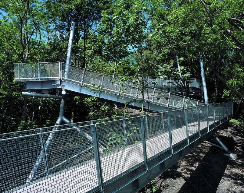 BergFoyer und Schwebesteg im Life Science Park �Carl Alexander�  - Baesweiler