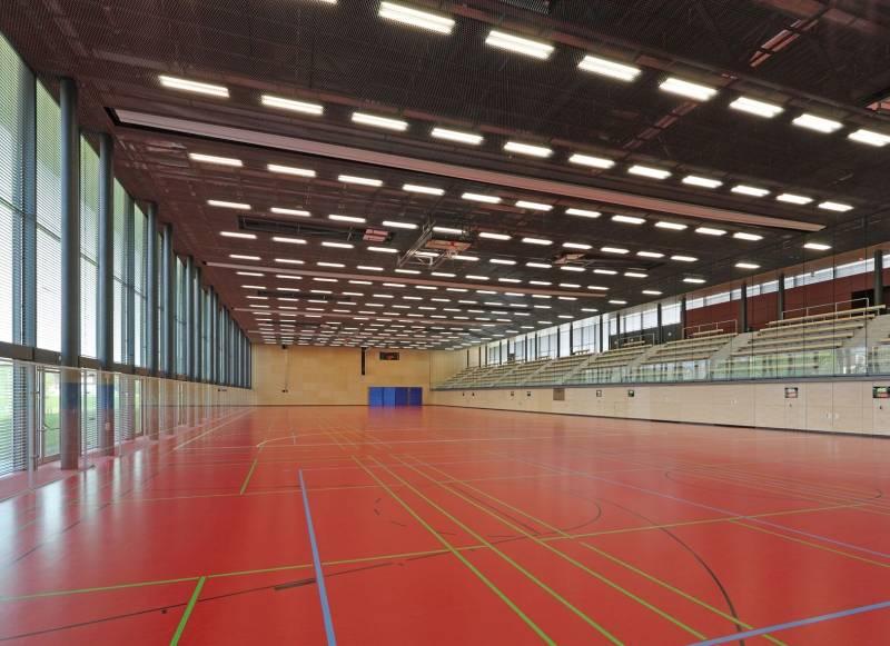 Campus Vest - Berufskollegs Max-Born und Herwig-Blankertz mit Vestischer Arena Alfons Sch�tt  - Recklinghausen