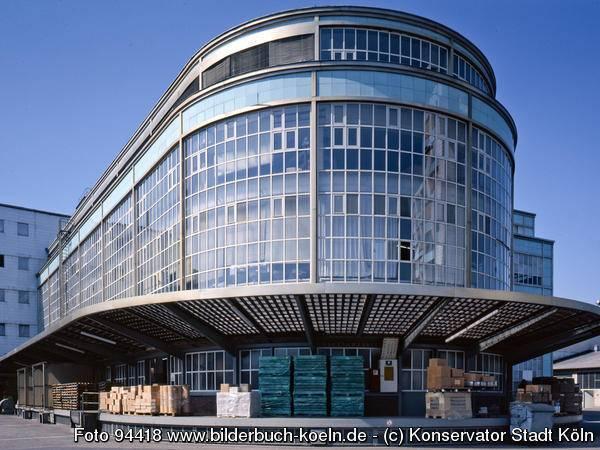 Rundbau 4711-Geb�ude Barthonia-Forum  - K�ln