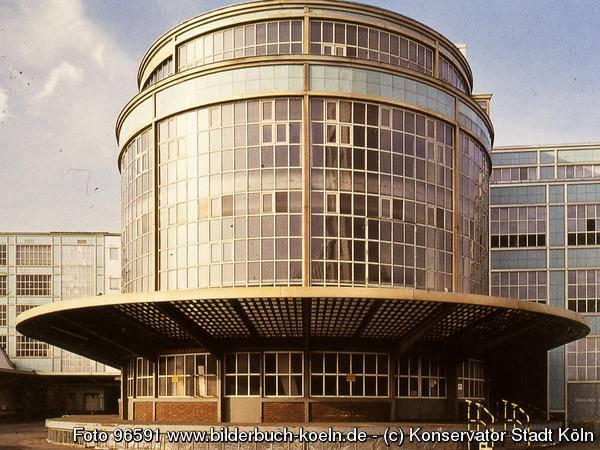 Rundbau 4711-Geb�ude Barthonia-Forum  - K�ln