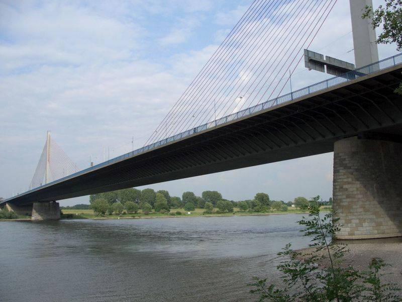 Friedrich-Ebert-Br�cke Bonn - Bonn