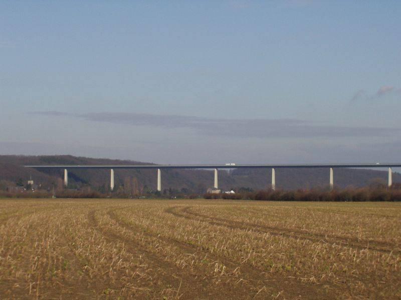 Ruhrtalbr�cke - M�lheim an der Ruhr