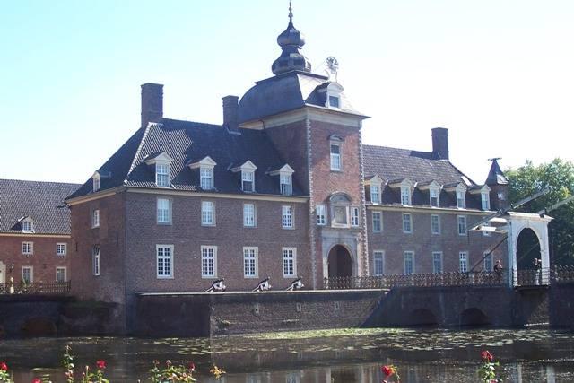 Wasserburg Anholt - Isselburg