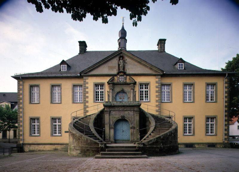 Altes Rathaus R�then - R�then