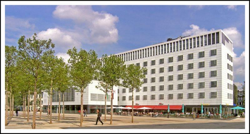 Rathaus und Rathausumfeld in L�denscheid - L�denscheid