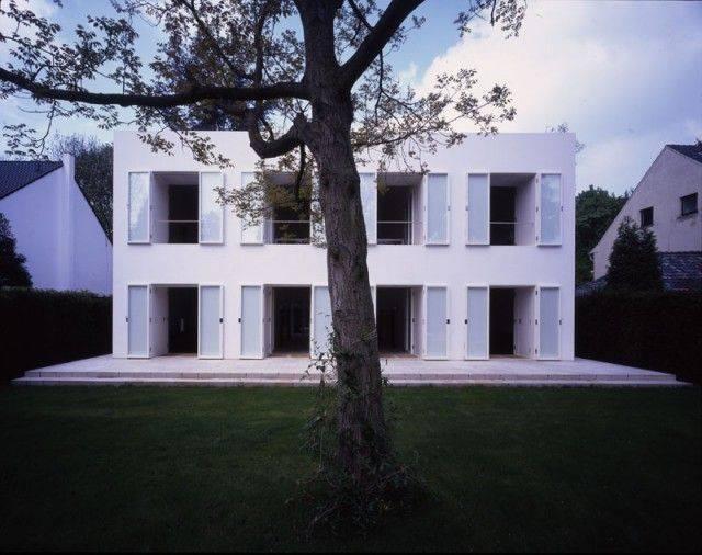 Haus ohne Eigenschaften - K�ln