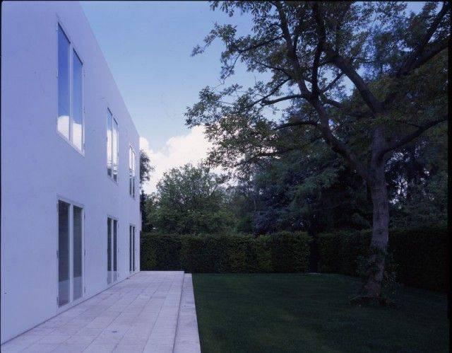 Haus ohne Eigenschaften - K�ln