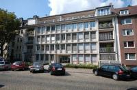 Umnutzung eines B�rogeb�udes zu Eigentumswohnungen - D�sseldorf