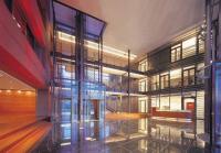 Neubau Firmenzentrale Str�er - K�ln