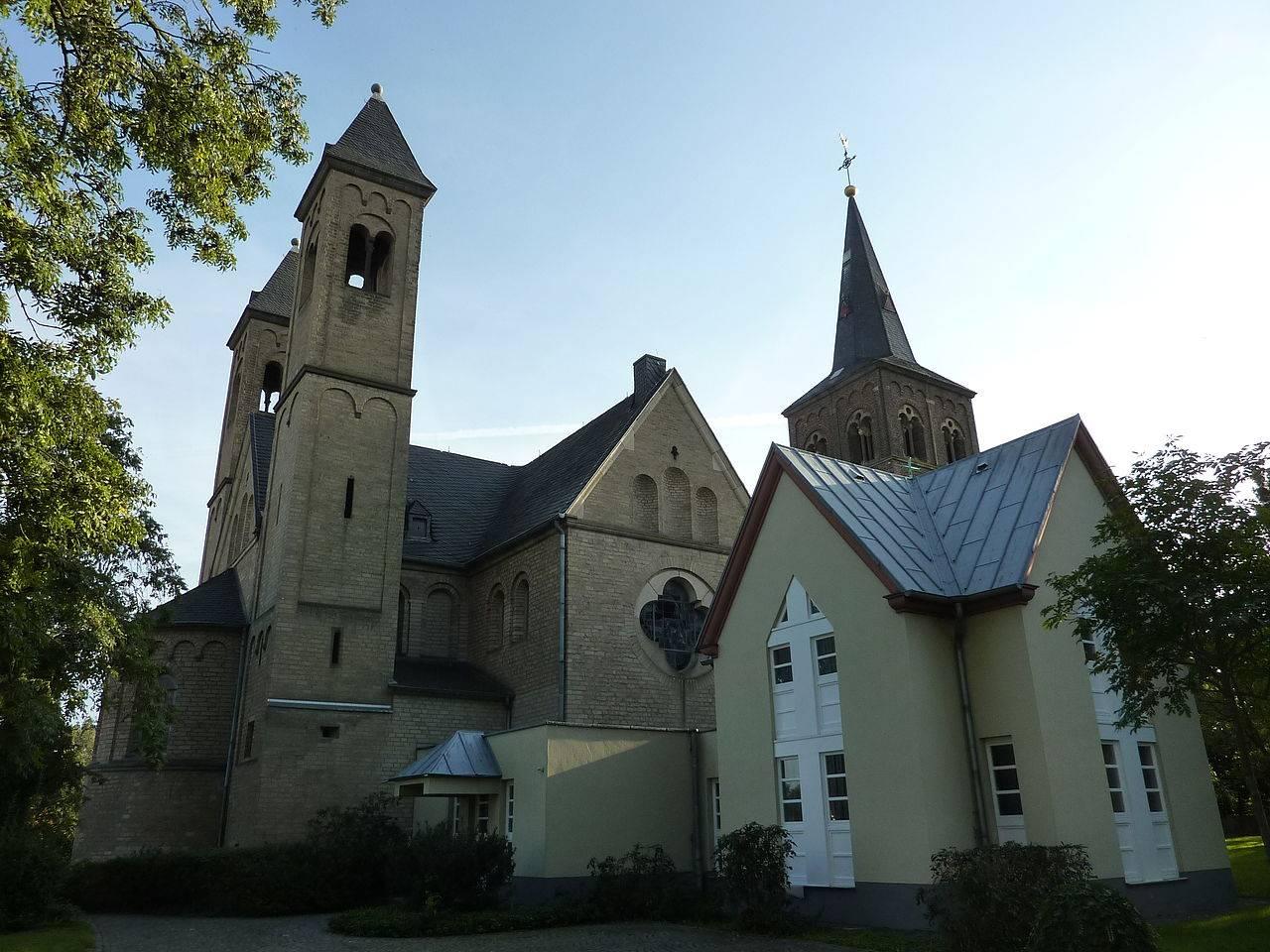 St. Remigius Bergheim Bergheim, Architektur baukunstnrw