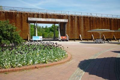 Erlebnisgradierwerk mit Durchsicht in den Kurpark