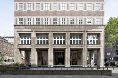 Südfront Wilhelm-Marx-Haus