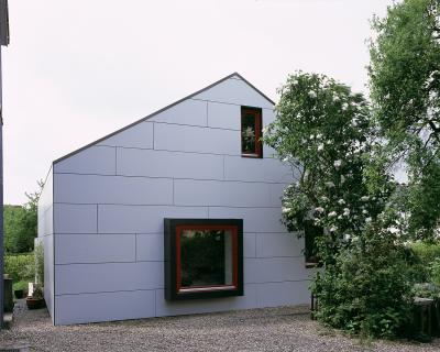 Haus Höfner, Rückansicht