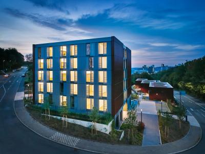 Variowohnungen Wuppertal, fünfgeschossiger Punktbau