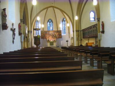 Innenansicht mit Blick zum Altar