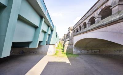 Alte und neue Kanalbrücke