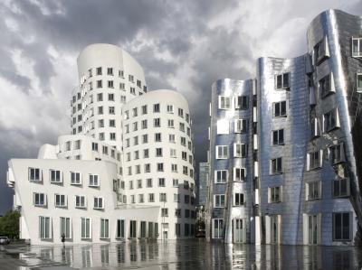 Gehry-Bauten, Haus B und C