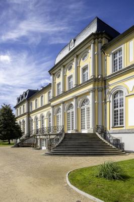 Freitreppe vor Mittelrisalit, nach Sanierung
