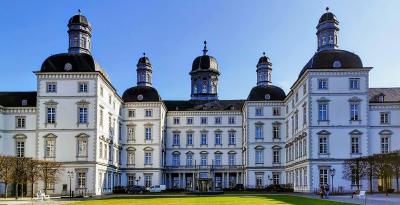 Schloss Bensberg, viergeschossiger Hauptbau