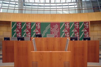 Plenarsaal, abstrahiertes Landeswappen