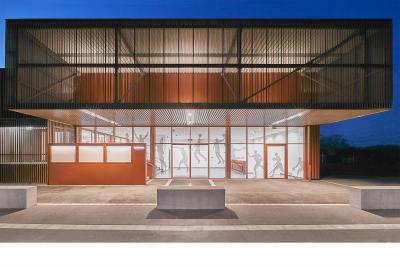 Sporthalle Käthe-Kollwitz-Gesamtschule, Vordach Eingangsbereich