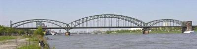 Gesamtansicht Südbrücke Köln