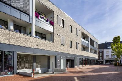 Wohnungen an der Südseite des Komplexes