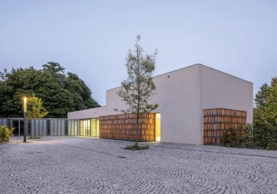 Johannes Rau-Zentrum, Neubau