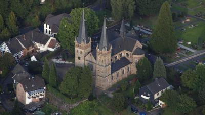 Luftbild St. Laurentius in Windeck-Dattenfeld