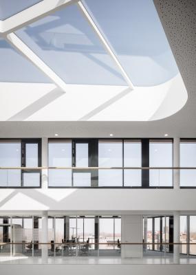 Aldi Nord Campus, Oberlicht Plaza