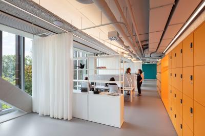 InnoDom Cologne, offene Arbeitsplätze