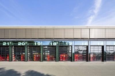 Garage Fahrzeughalle
