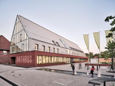 Neues Rathaus Ostbevern, Außenperspektive