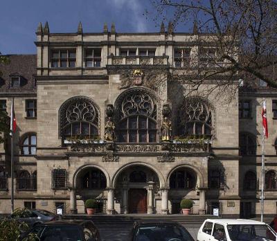 Eingangsportal Rathaus Duisburg