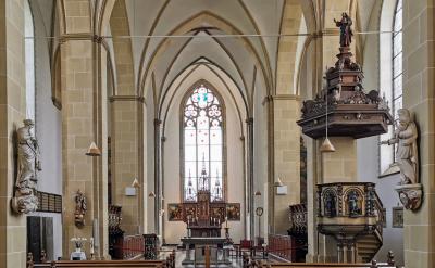 Abteikirche Kloster Kamp, Innenansicht Blick nach Osten mit Altar und Kanzel