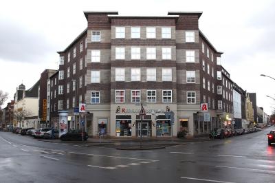 Kopfbau Ecke Neustraße / Bebelstraße 