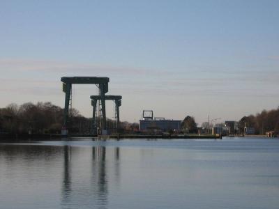 Hubportale der Schleuse