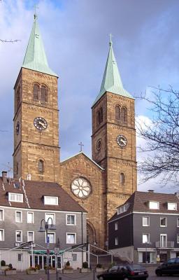 Doppelturmfassade der Christuskirche Schwelm